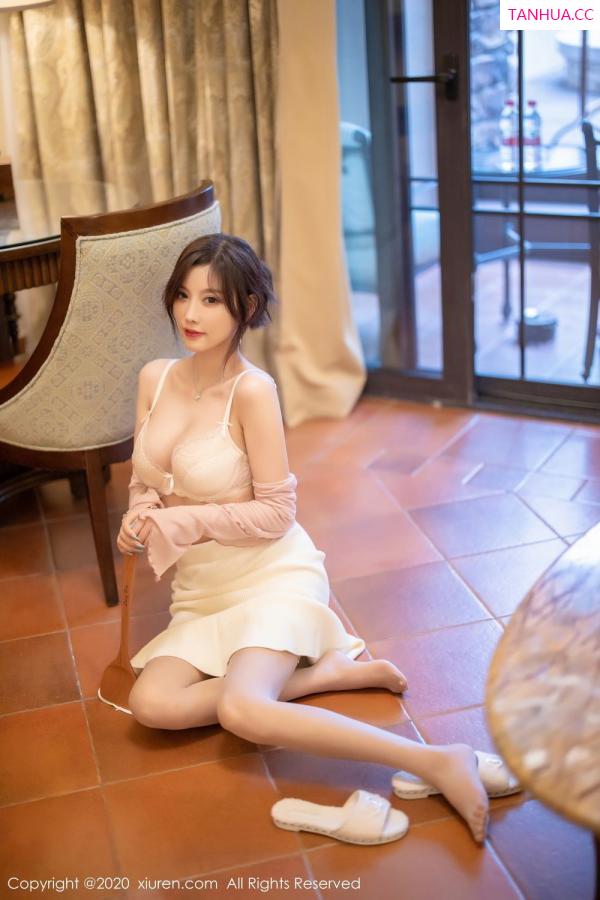 杨晨晨 sugar小甜心CC [XiuRen]高清写真图 2020.12.16 No.2905 杨晨晨sugar第44张图片
